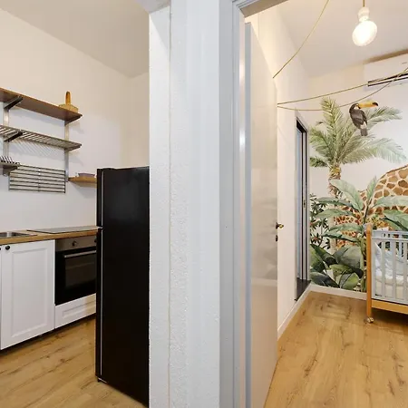 Charlene Apartment *